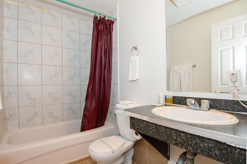 Ottawa Inn Hotel المظهر الخارجي الصورة