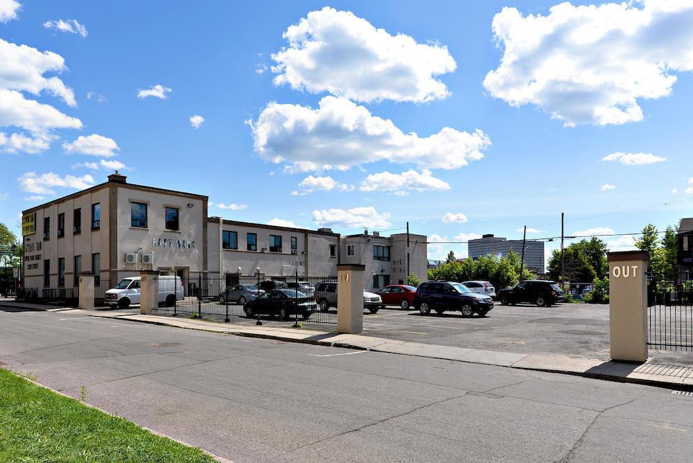 Ottawa Inn Hotel المظهر الخارجي الصورة
